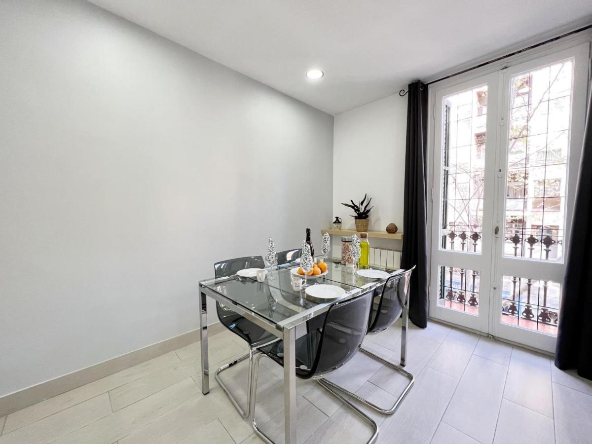 Sagrada Familia Gaudi Apartment บาร์เซโลนา ภายนอก รูปภาพ