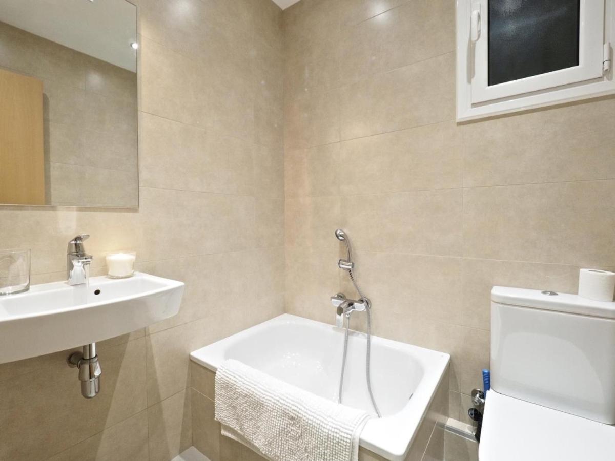 Sagrada Familia Gaudi Apartment บาร์เซโลนา ภายนอก รูปภาพ